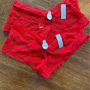 NWT 2 Pair Temptations Lingerie Red Lace Cheeky Boy Shorts M/L